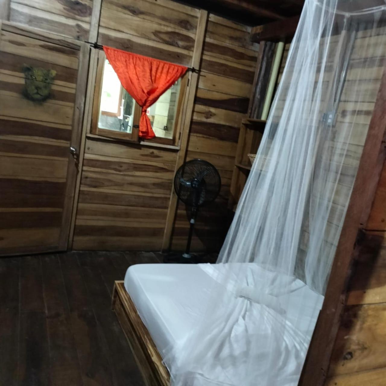 The Mompe Beach Hostal La Poza Exterior photo