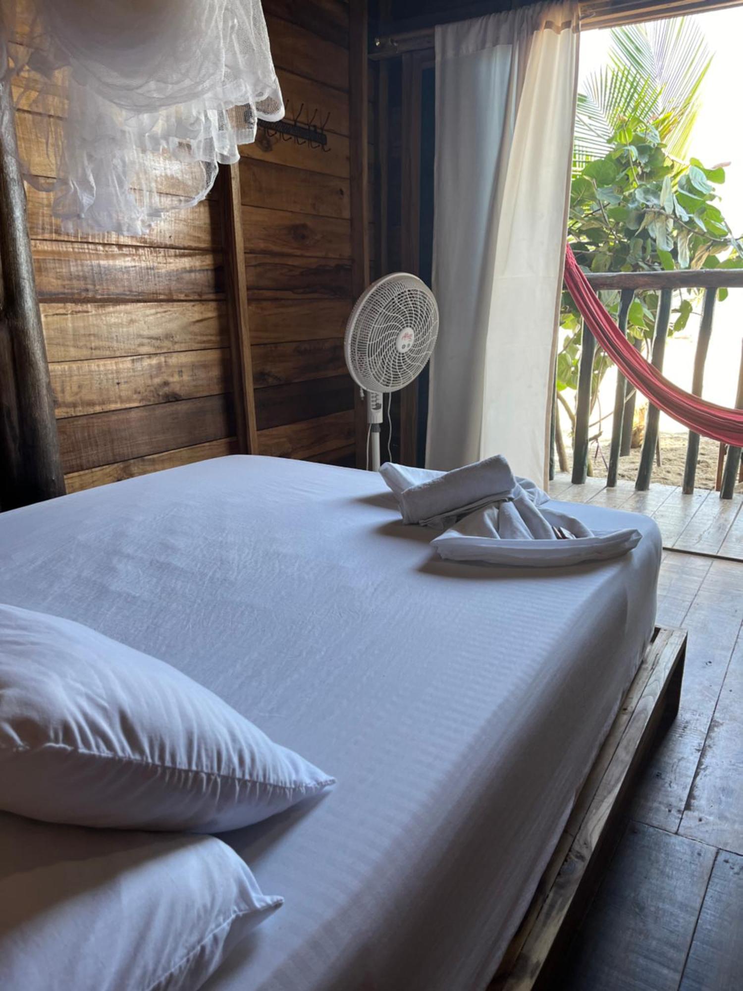 The Mompe Beach Hostal La Poza Exterior photo