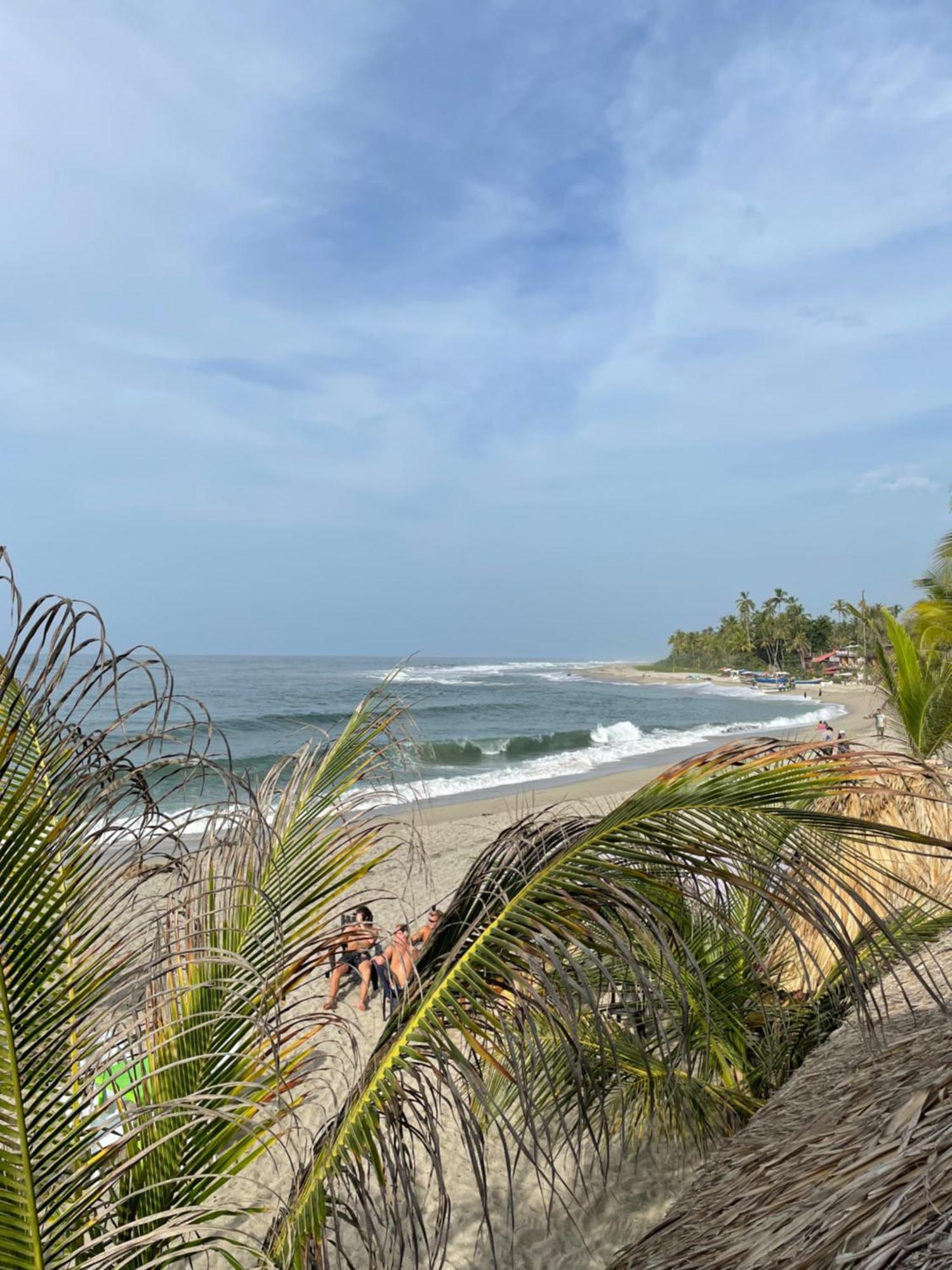 The Mompe Beach Hostal La Poza Exterior photo