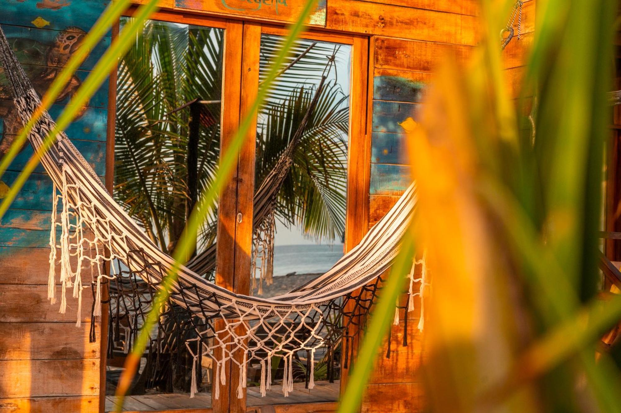 The Mompe Beach Hostal La Poza Exterior photo